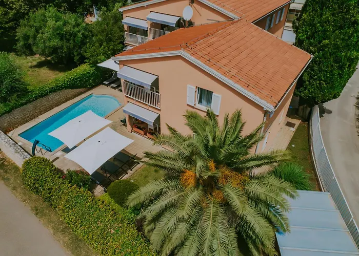 Villa Danex