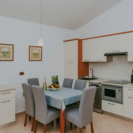 Villa Danex Umag Exterior photo